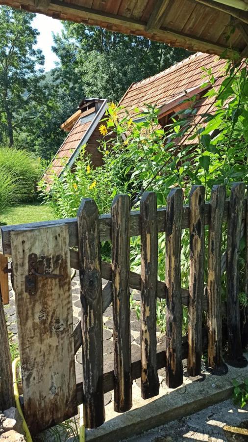 Bungalov Cozy Una Kulen Vakuf Exterior photo